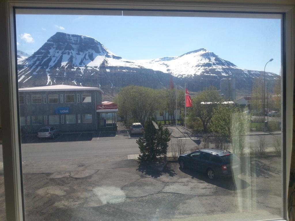 Hotel Austur Reydarfjordur Eksteriør billede